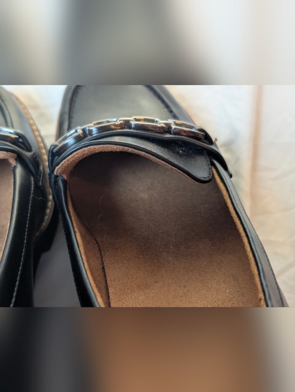 Naturalizer 8.5 Black Lug Sole Loafers Quiet Luxury Chain Platform Shoes - Picture 7 of 14